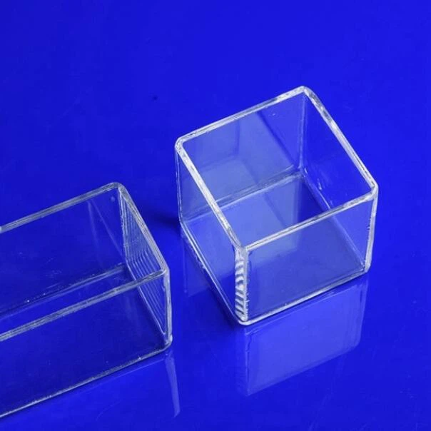 Duży cylinder kwarcowy